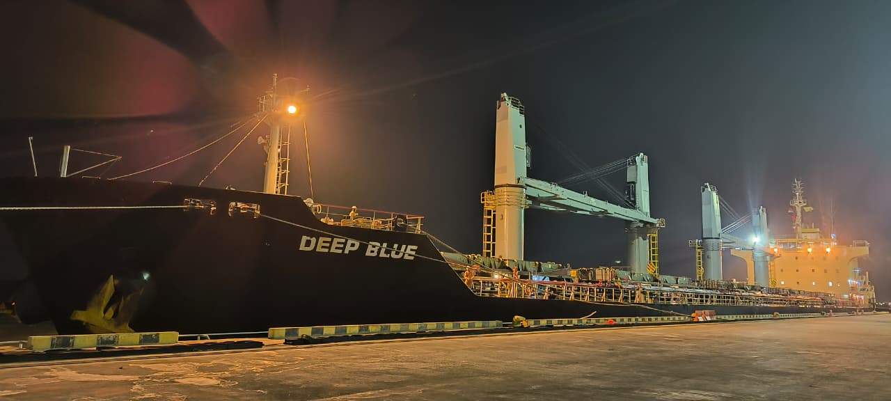 M/V DEEP BLUE